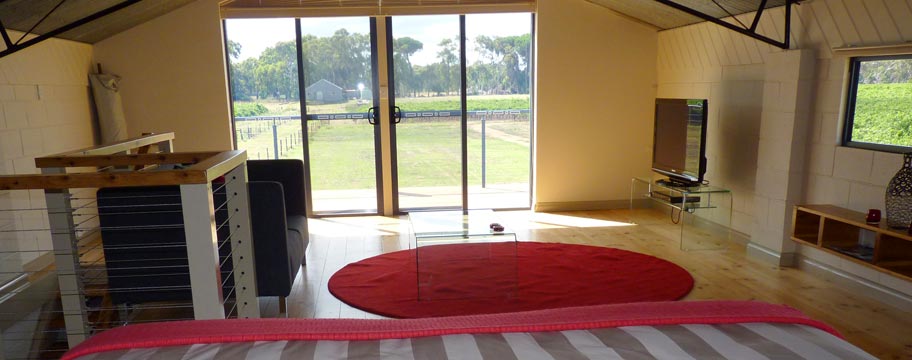 Alice's Bed & Breakfast - Bedroom view